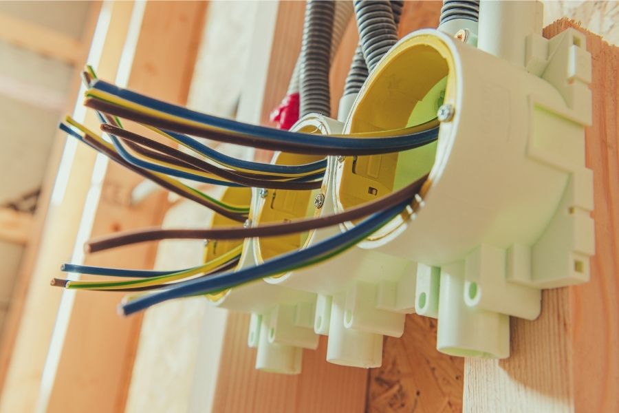 Seyhan Elektrik Tesisatçısı